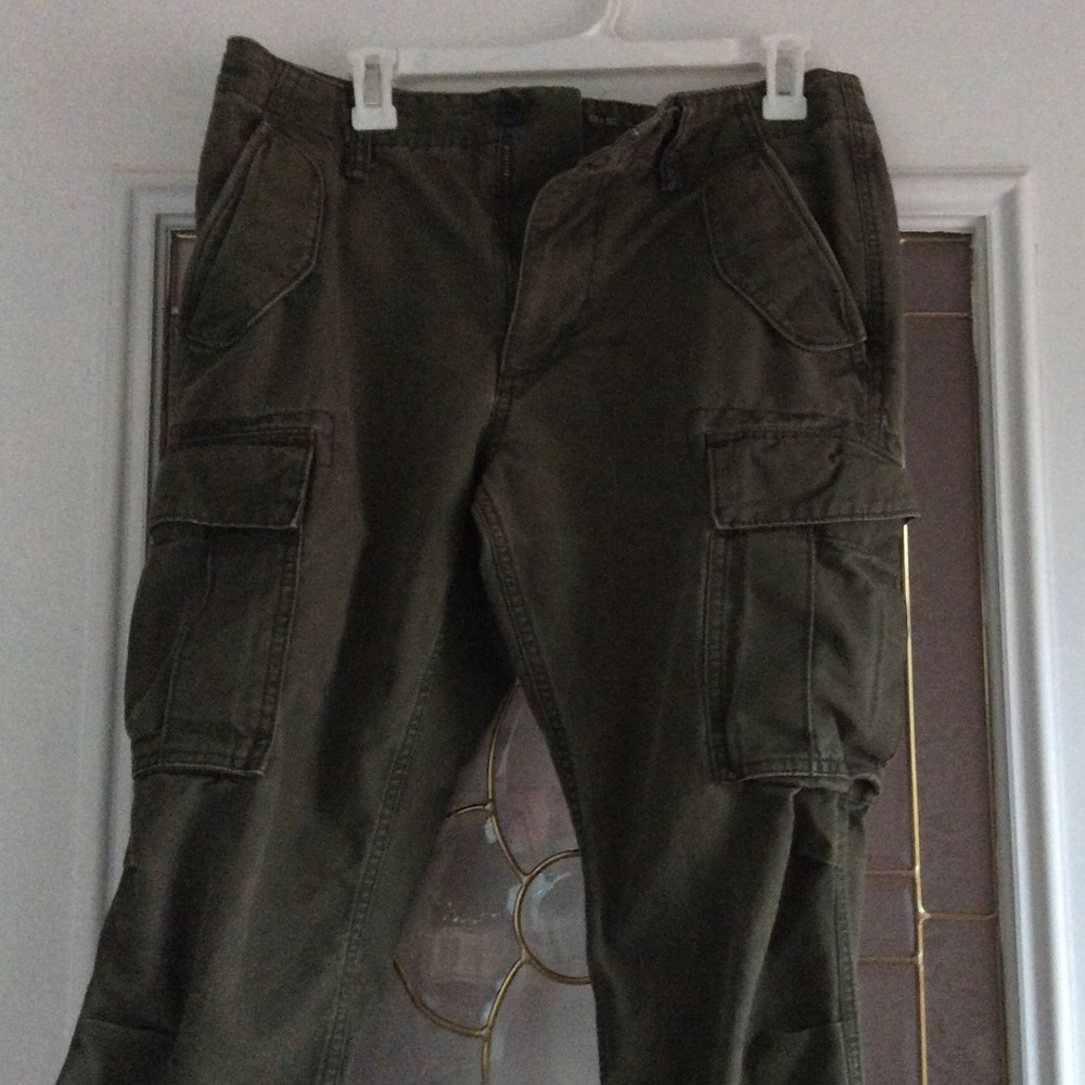 Men’s Old Navy cargo pants size 32x30